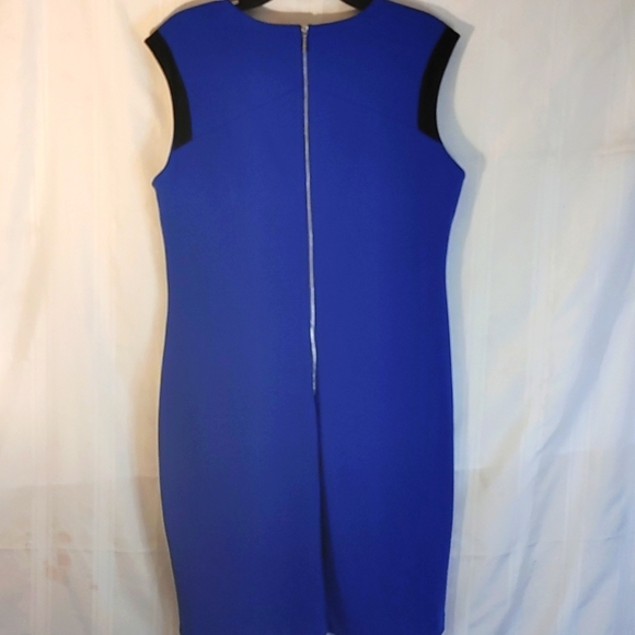 Karl Lagerfeld Paris Dress - Picture 2 of 5